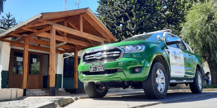 Carabineros de Coyhaique aclara robo a óptica y logra detención de dos menores de edad siendo recuperadas especies avaluadas en 5 millones de pesos.