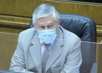 Senador Sandoval pide a Hacienda revisar monto de subsidio de calefacción para la región de Aysén.