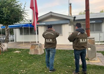 Dos personas detenidas en Cochrane por intento de ingreso a dependencias contiguas a Banco Estado.