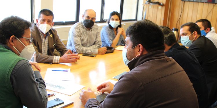 Delegado Presidencial Regional y Asociación de Municipalidades promueven profundización del trabajo colaborativo.