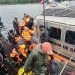 Armada rescató a 10 personas desde lancha a motor que tocó fondo en cercanías de Puerto Aguirre.