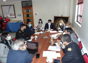 Comité Técnico de Marea Roja de Aysén sostiene su primera reunión y acuerda acciones de fiscalización y monitoreo.