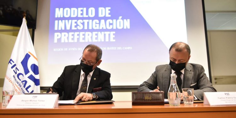 Fiscalía y PDI firman convenio que fortalecerá la persecución penal de los delitos.