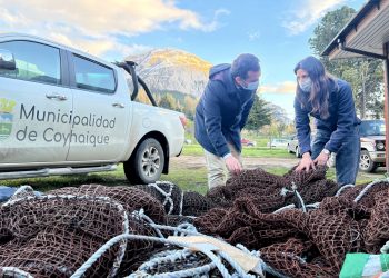 AquaChile y Municipalidad de Coyhaique concretan iniciativa de manejo de residuos domiciliarios.