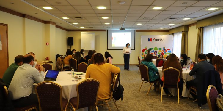 Fundación Integra desarrolló jornada territorial con Directoras de Jardines Infantiles de Aysén.