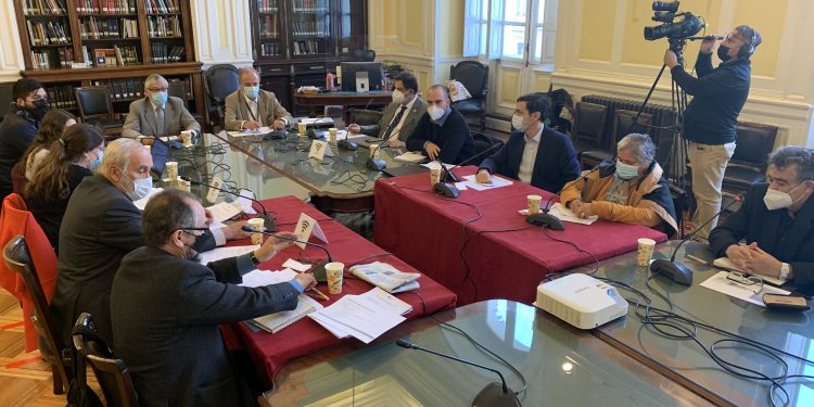 Sandoval y proyecto de ley sobre Envejecimiento Positivo: “Una ley de esta naturaleza no se va a volver a dictar en los próximos treinta años por lo que la oportunidad de hacerlo es ahora”.