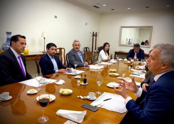 Diputado Calisto y Bancada del Gas le piden a Ministro de Energía agilizar presentación de medidas que permitan disminuir su precio.