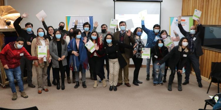 Emprendedores jóvenes de la región son beneficiados por los Fondos Sercotec-FNDR.