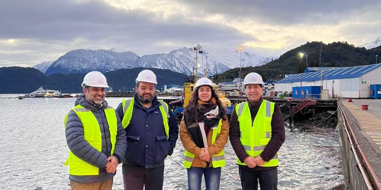 Nuevo Directorio de Puerto Chacabuco realizó su primera sesión y encabezó recorrido por dependencias.