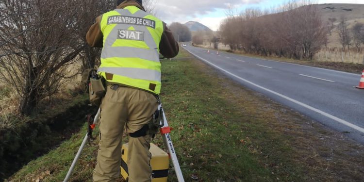 Una mujer fallecida dejó accidente carretero debido a la presencia de hielo en la en ruta.