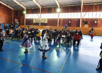 En Puerto Aysén 108 familias recibieron las escrituras de sus viviendas.