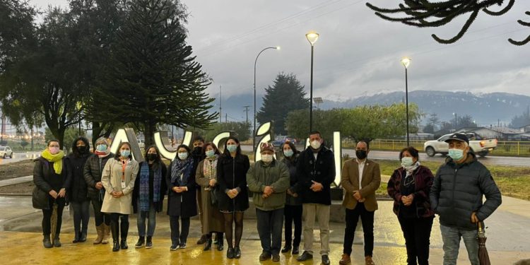 Municipio de Aysén inauguró remozado espacio público en Ribera Sur tras colaboración de los vecinos