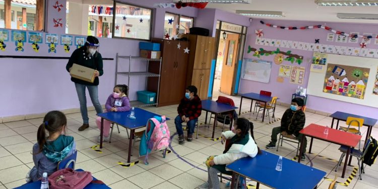 Diputado Calisto pide al Gobierno considerar a Aysén en adelanto de vacaciones ante aumento de casos respiratorios e inexistencia de UCI Pediátrica.