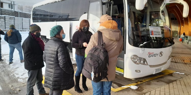 Como positiva es calificada la experiencia del primer viaje entre Coyhaique y Chile Chico por la República Argentina