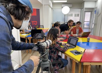 Inicia convocatoria de especialización digital con más de 1.500 becas