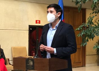 Diputado Calisto califica de insuficiente IFE de Invierno y vuelve a criticar funcionamiento del Registro Social de Hogares.