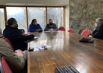 Senador Sandoval se reunió con director del Servicio de Salud Aysén para abordar infraestructura de salud necesaria a nivel regional.