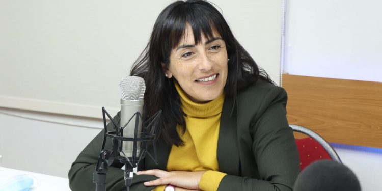 Aprobación de ley que garantiza el transporte público en elecciones o plebiscitos es destacada por Vocera de Gobierno de la región de Aysén