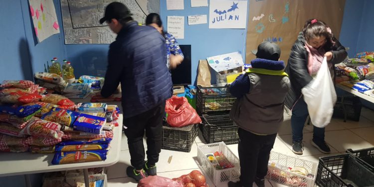 En Coyhaique se realizó campaña solidaria en barrio Quebrada La Cruz