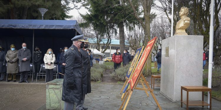 Ejército conmemora el natalicio de Bernardo O’Higgins Riquelme, héroe de la Independencia