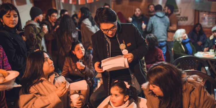 Numerosos artistas y cultores populares de Aysén se manifiestan por el Apruebo