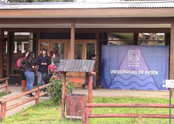 Universidad de Aysén firma convenio con organizaciones socioambientales para abordar crisis climática