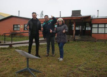 Internet satelital Starlink desarrollado por Space X testea su plan piloto en zonas rurales de la comuna de Coyhaique bajo supervisión de autoridades