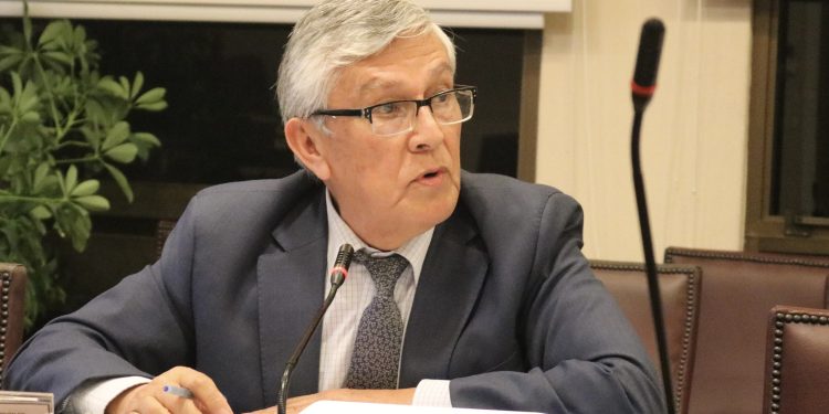 Senador Sandoval: “El cambio de gabinete era insoslayable, especialmente porque hay que reencauzar el gobierno del país”
