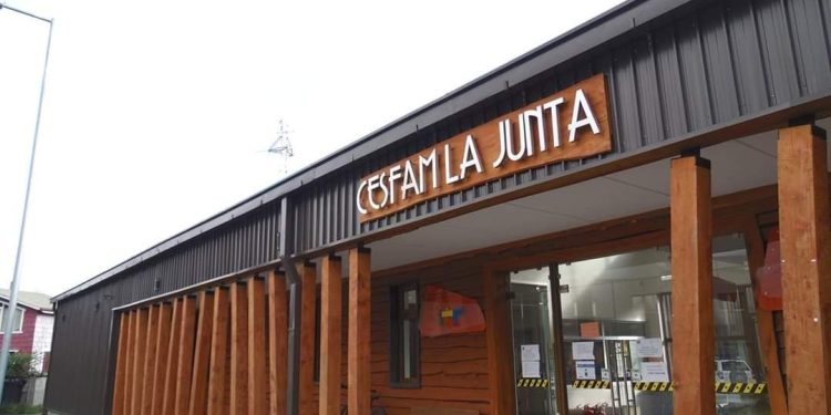 Diputado Calisto pide al Gobierno dotar al sector norte de la Región con más profesionales ante denuncia de falta de médicos en Cesfam de La Junta