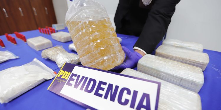 Formalizados y en prisión preventiva quedaron imputados por tráfico de cocaína en la región
