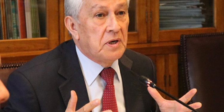 Senador Sandoval se refiere al tema de las parcelaciones: “Lo que buscamos es abrir el debate”