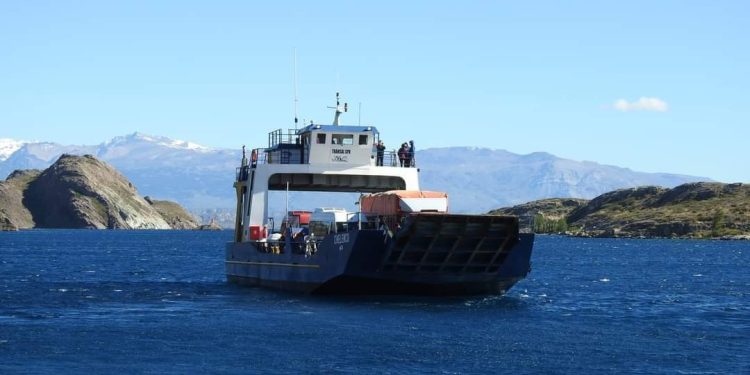 La Chelenco vuelve a navegar tras reparación de rampa de acceso