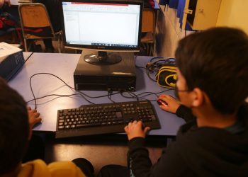 77 escuelas de la región están siendo intervenidas para dotarlas de internet de alta velocidad.
