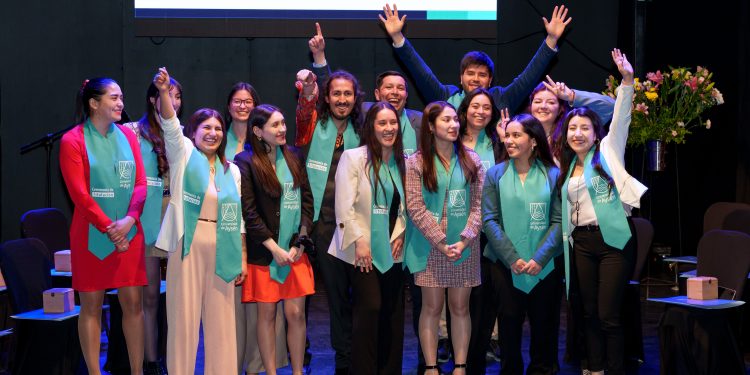 Universidad de Aysén titula a su primera generación de egresadas/os