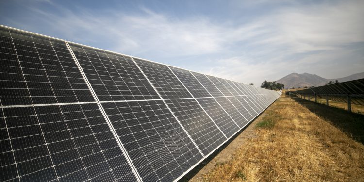 Seremi de Energía Aysén destaca promulgación de la Ley de Almacenamiento y Electromovilidad