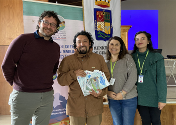 En Liceo de Melinka se realiza lanzamiento de libro de cuentos sobre Educación Ambiental