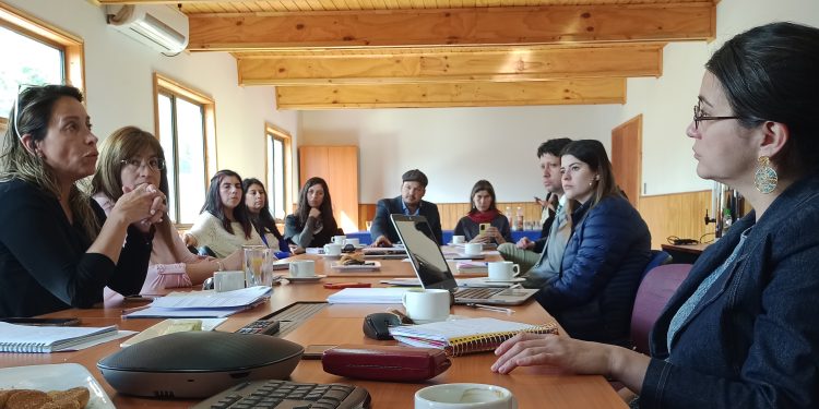 SEREMI de la Mujer lidera Primera Jornada de Trabajo de la Mesa Mujeres Privadas de Libertad de la región de Aysén