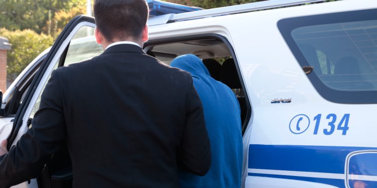 PDI detiene a dos imputados y aclara robos ocurridos en el centro de Coyhaique