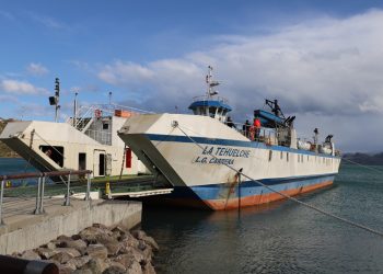 Barcaza La Tehuelche extiende proceso de ajuste para restablecimiento de operaciones
