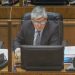 Senador Sandoval presenta proyecto de ley para sancionar a padres o tutores que mantienen a niños en situación de deserción o abandono escolar