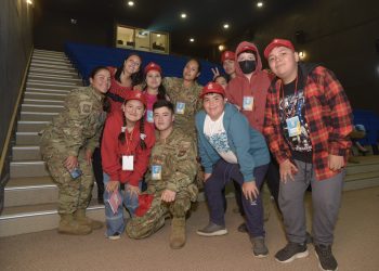 Destacamento Motorizado N°14 “Aysén” recibe visitas de niñas/os pacientes de Teletón en el marco del programa «Verano Teletón 2023»