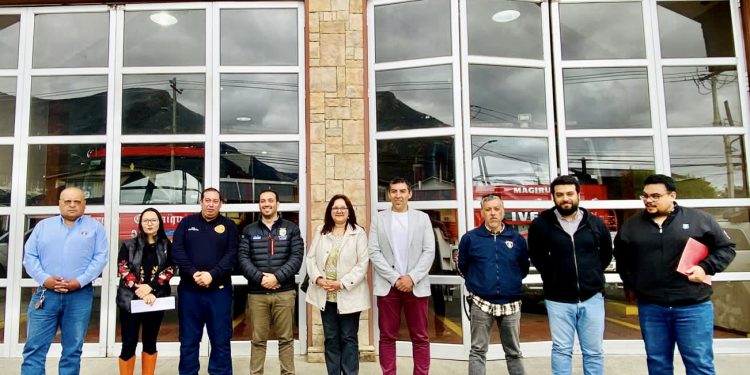 Cuerpo de Bomberos de Coyhaique proyecta trabajo en conjunto con el Municipio