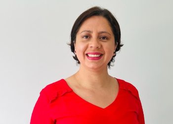 UDI escoge a la abogada Andrea Ponce Olivares como su carta para el Consejo Constitucional en Aysén:“Pongo mi experiencia laboral y profesional al servicio de la comunidad para escribir una nueva Constitución”
