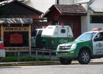 Carabineros de Puerto Aysén detiene a sujeto mientras intentaba robar un vehículo