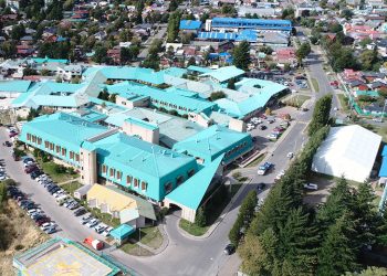Homicidio: Joven de 25 años fue apuñalado en la calle y murió en el Hospital Regional