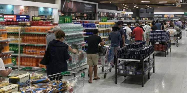 Ventas de supermercados en la región de Aysén registran variación de -9% interanual durante noviembre de 2022