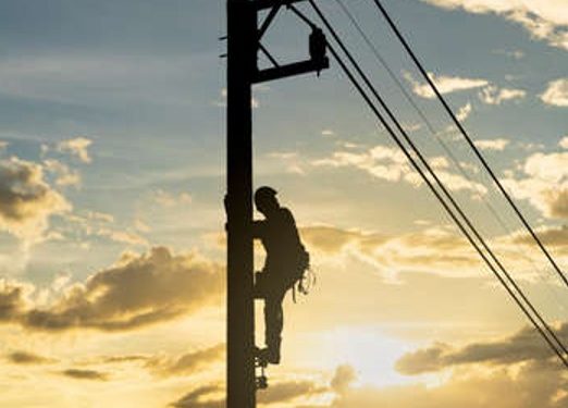 Cortes programados de suministro eléctrico: Edelaysén realizará trabajos nocturnos en Coyhaique