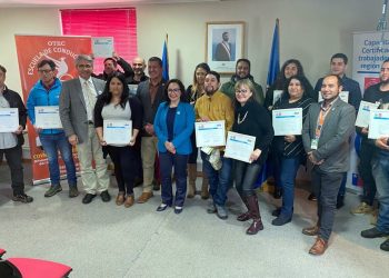 Puerto Aysén: potencian el turismo capacitando a 20 alumnos/as para acceder a la licencia de conducir profesional A2
