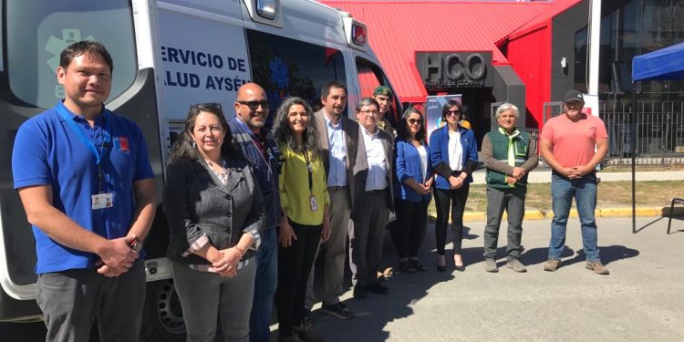 Hospital de Cochrane recibe nueva ambulancia que mejorará los traslados en el sur de Aysén