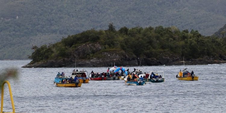 Gobierno Regional por embarcaciones ilegales en Aysén: “Es una señal clara de la nula importancia que le dan flotas de otras regiones a la sustentabilidad de nuestros recursos”